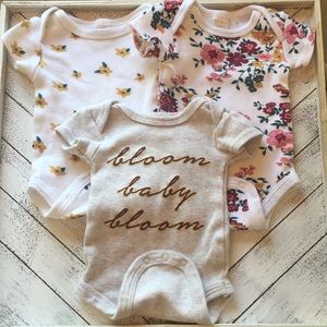 Newborn onesie trio